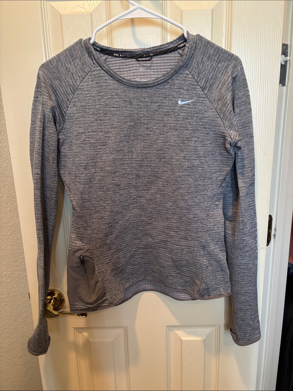 Nike Running Sphere Element Crewneck Heather Gray Long Sleeve Shirt Women’s XS